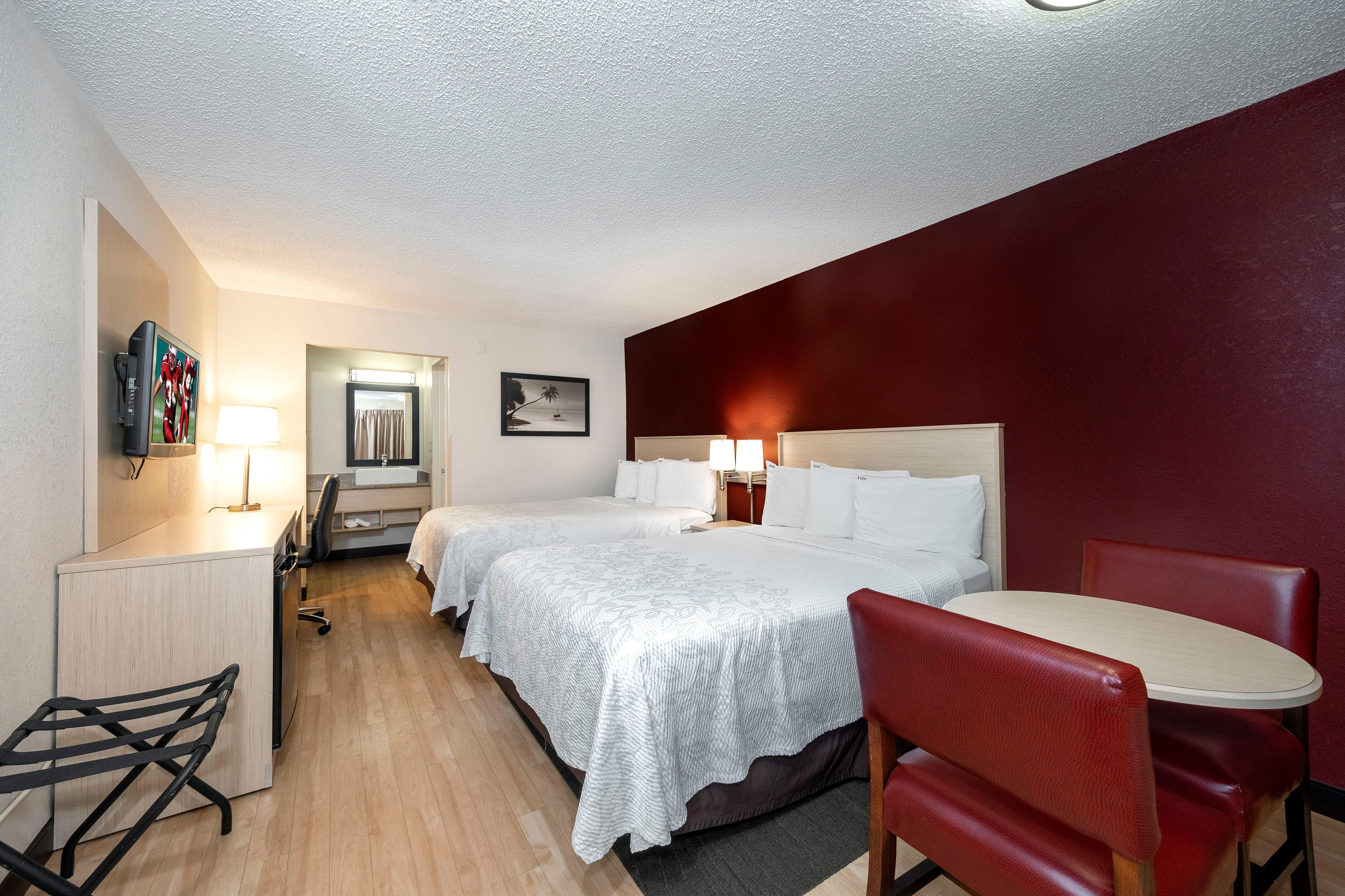 Red Roof Inn Plus+ & Suites Naples Downtown-5Th Ave S Dış mekan fotoğraf