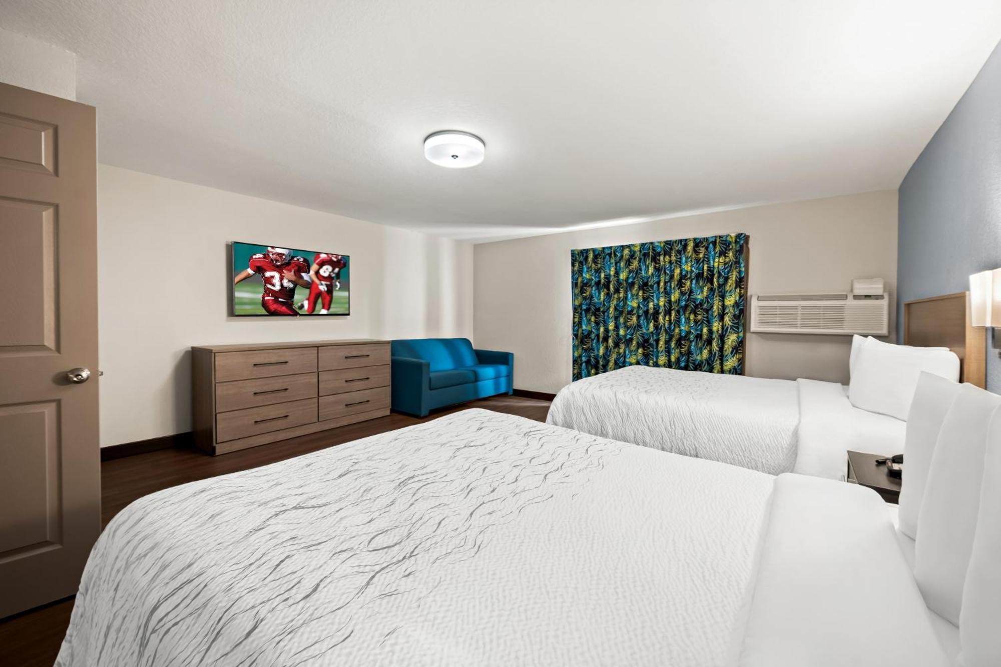 Red Roof Inn Plus+ & Suites Naples Downtown-5Th Ave S Dış mekan fotoğraf